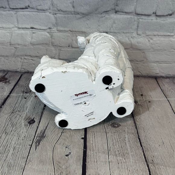 TJMaxx Mummy Cat Halloween Decor - Picture 3 of 3